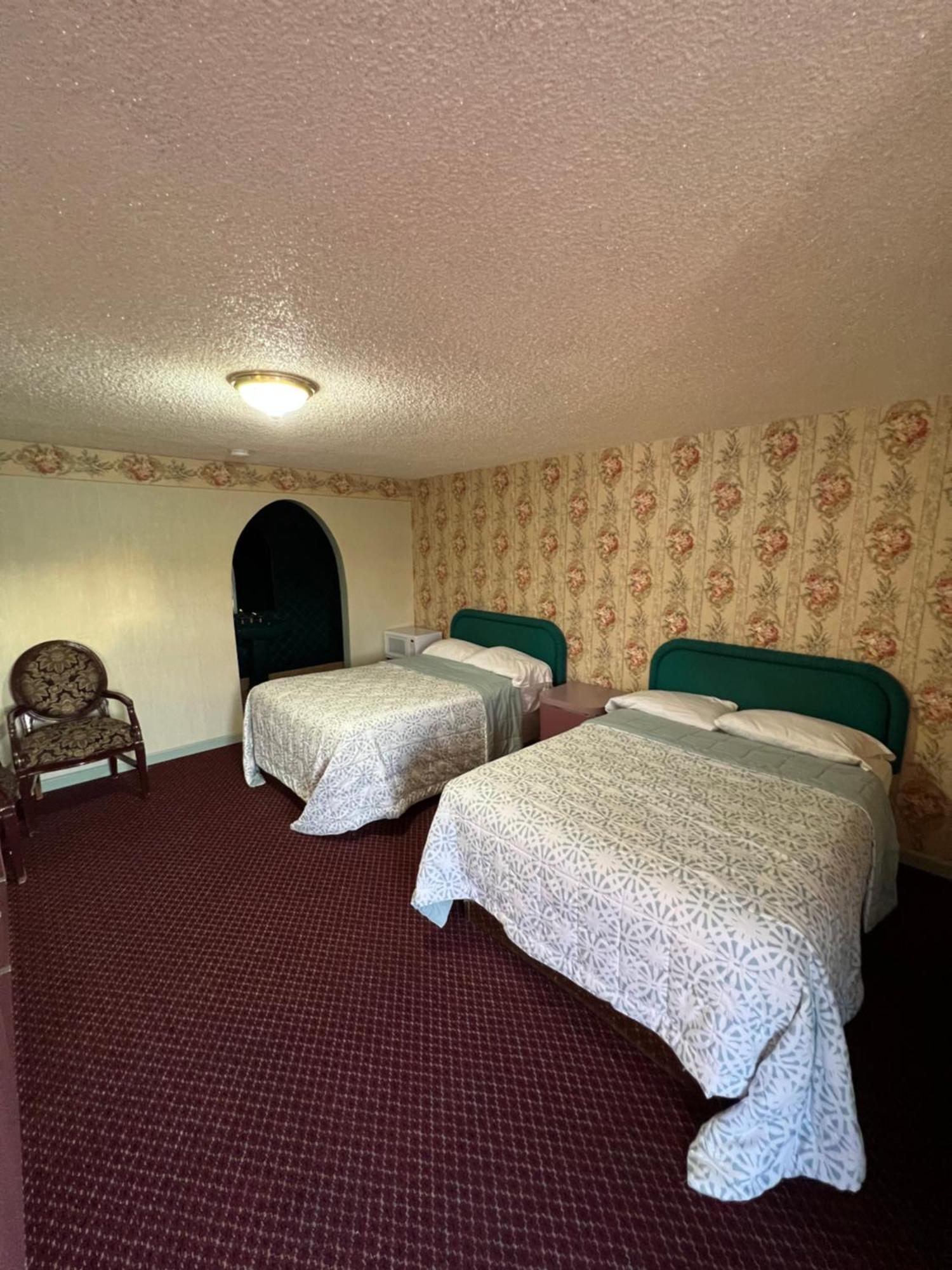 Royal Inn - Neptune Экстерьер фото