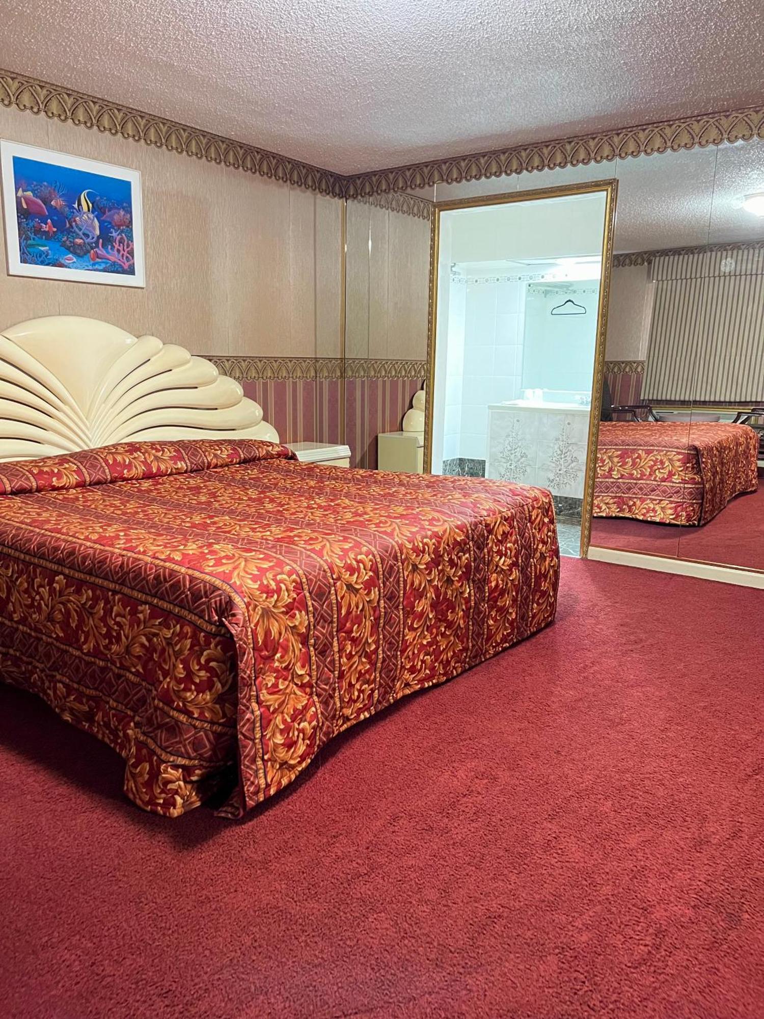 Royal Inn - Neptune Экстерьер фото